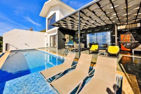 Villa Collection 6