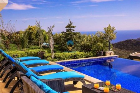 Villa Henna